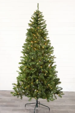7.5' Aspen Pine Artificial Christmas Tree with 400 Color-Changing Lights