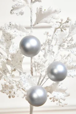 22" Ball Bead Spray - White
