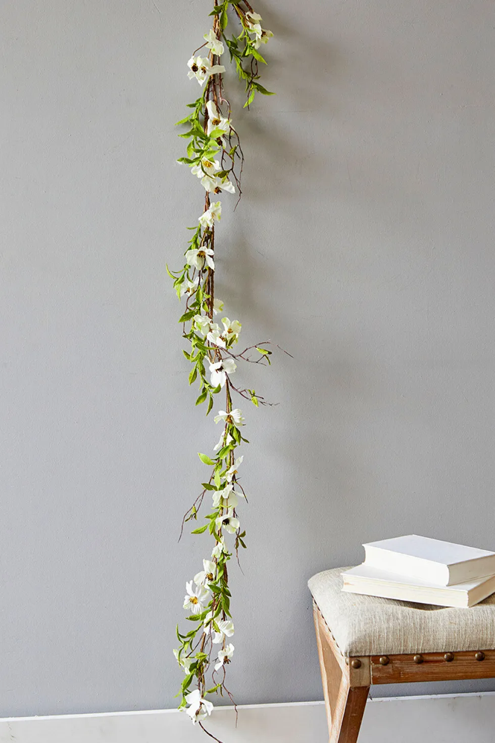 60" Dogwood Garland