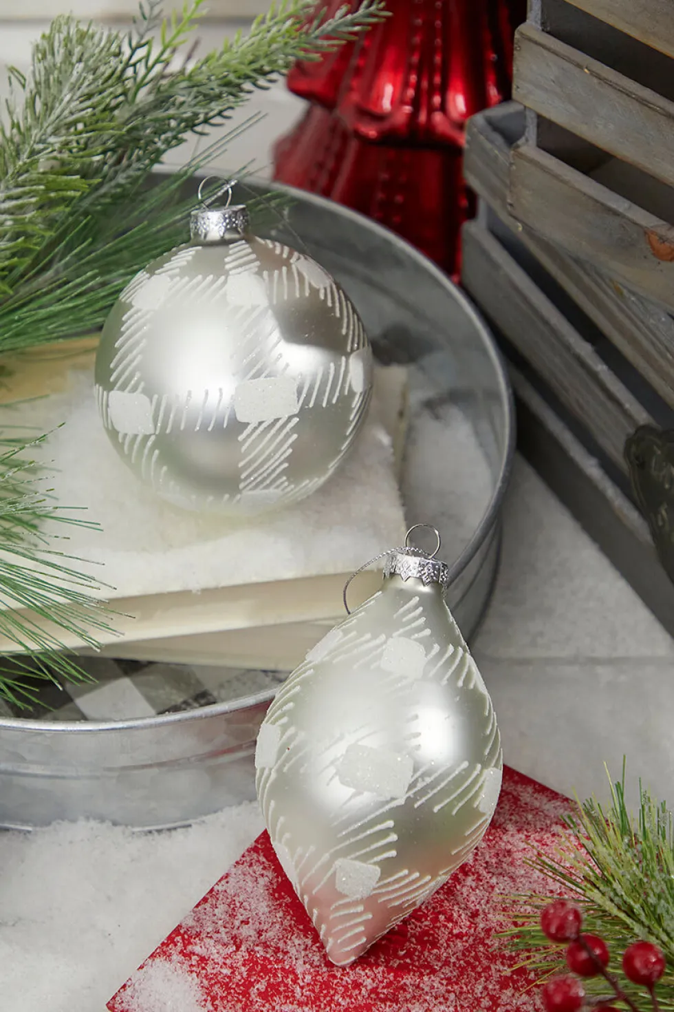 4" Glass Check Ball/Finial Ornament