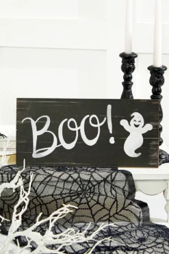12.5"L x 6"W Boo with Ghost