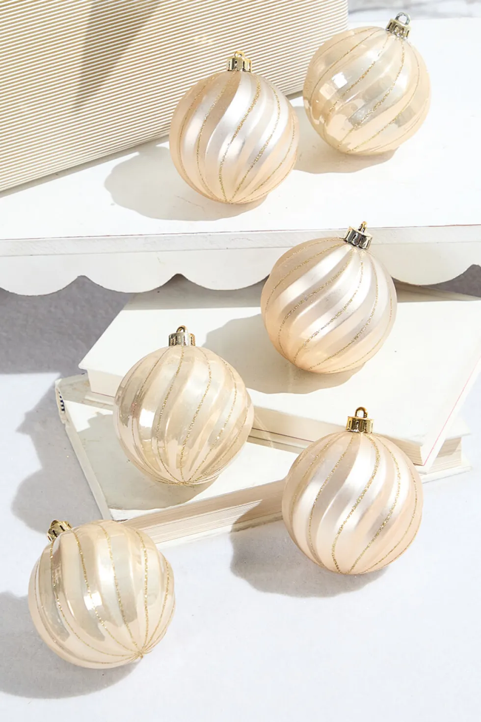 3" Pearl Shatterproof Boxed - Set of 6