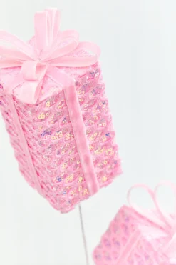 28" Pink Mesh Gift Box Spray