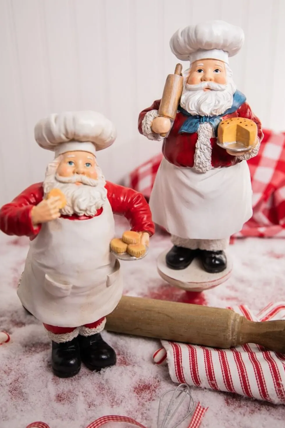 12" Resin Holiday Chef Santa