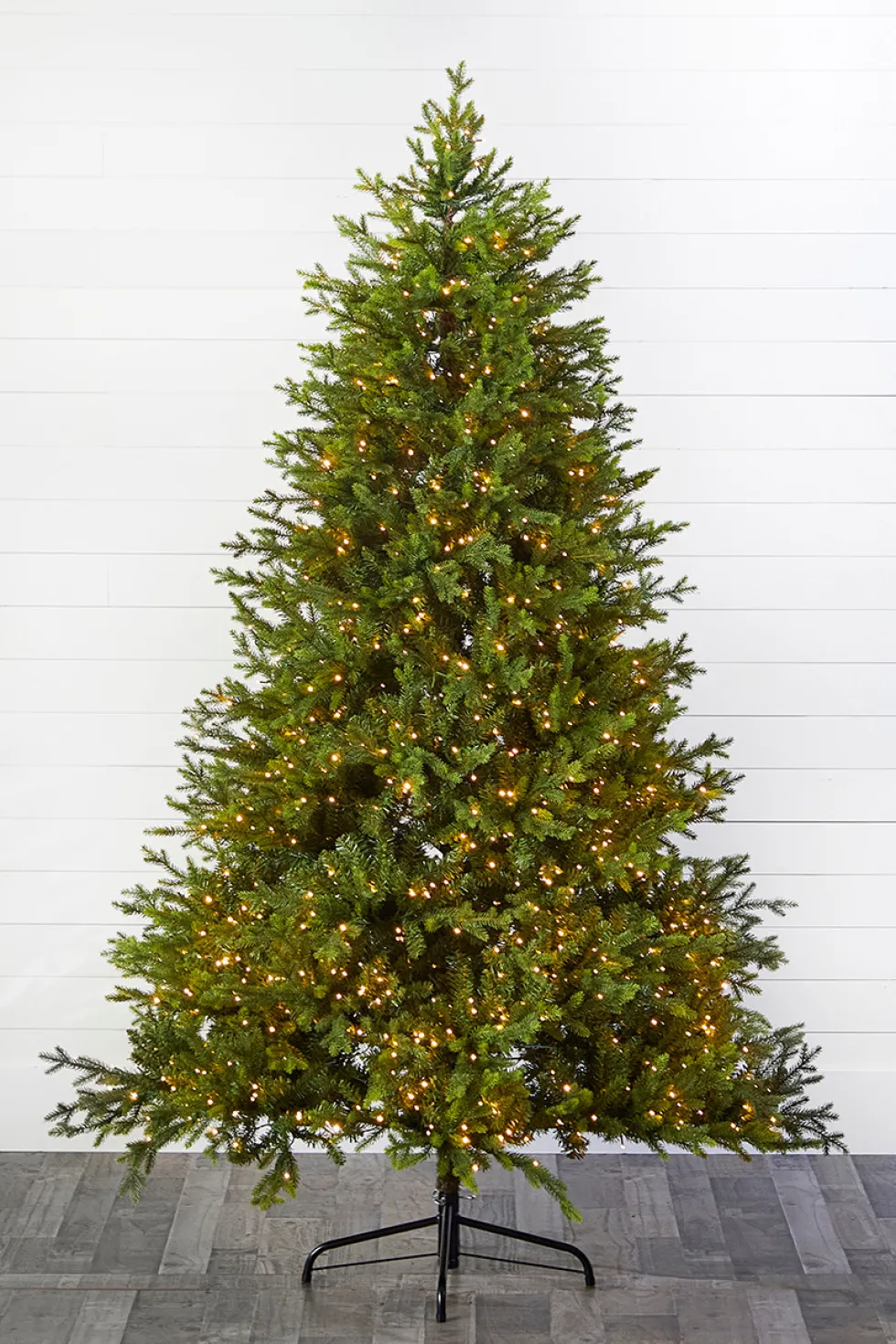 7.5' Southern Fir with 1400 3mm Lights