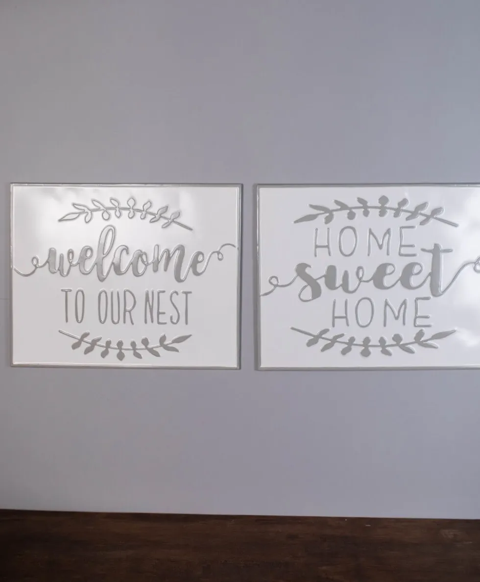 19" White and Grey Metal Enamel Wall Decor