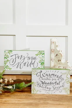 9" Wooden Christmas Sign