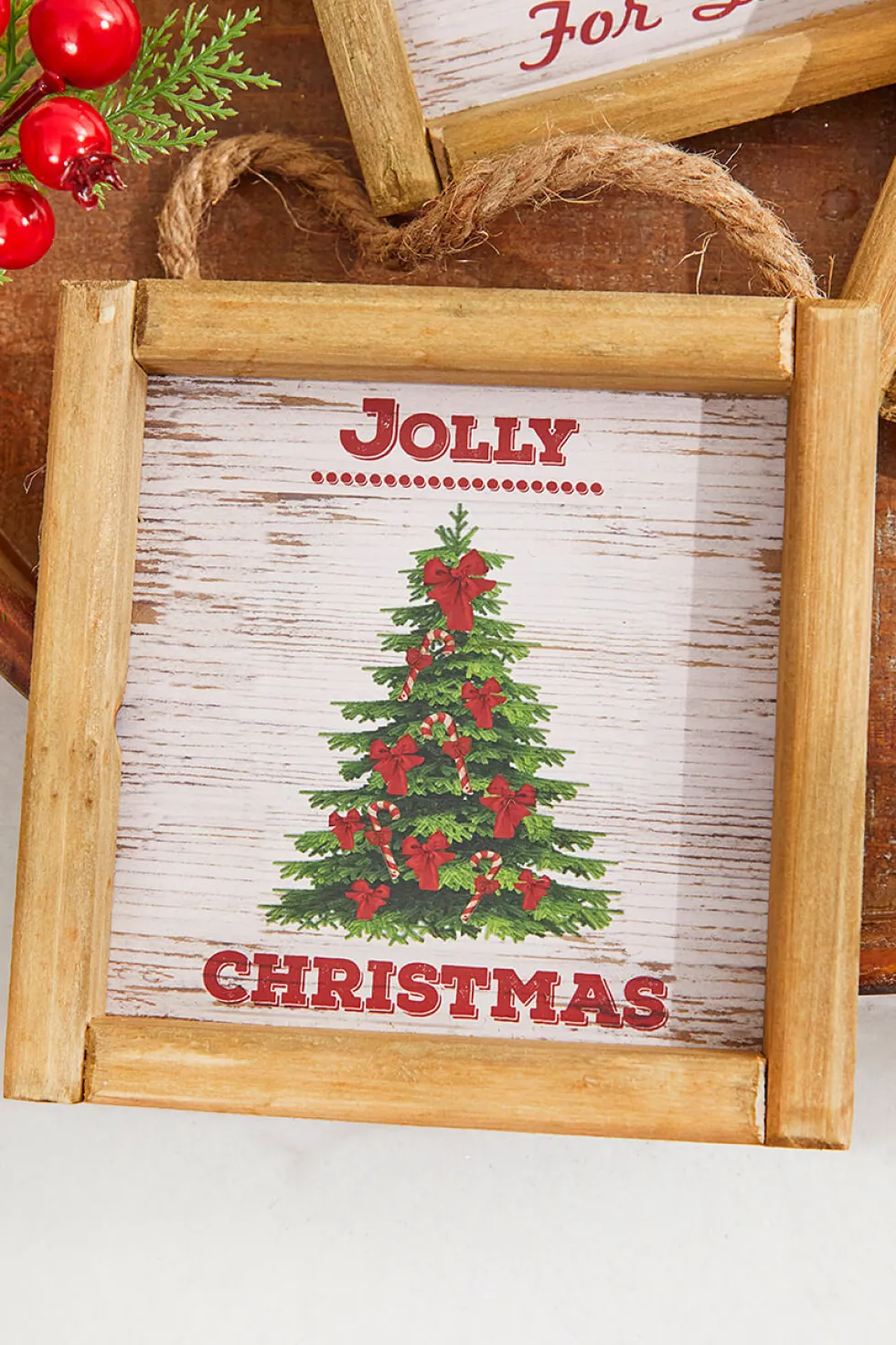 5.5" Wood Holiday Scene Hanging Sign