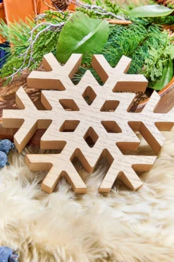 9" Wood Snowflake