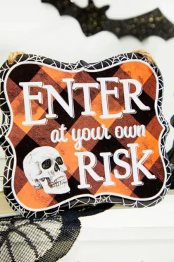 7"x 6" Assorted Halloween Embossed Sign