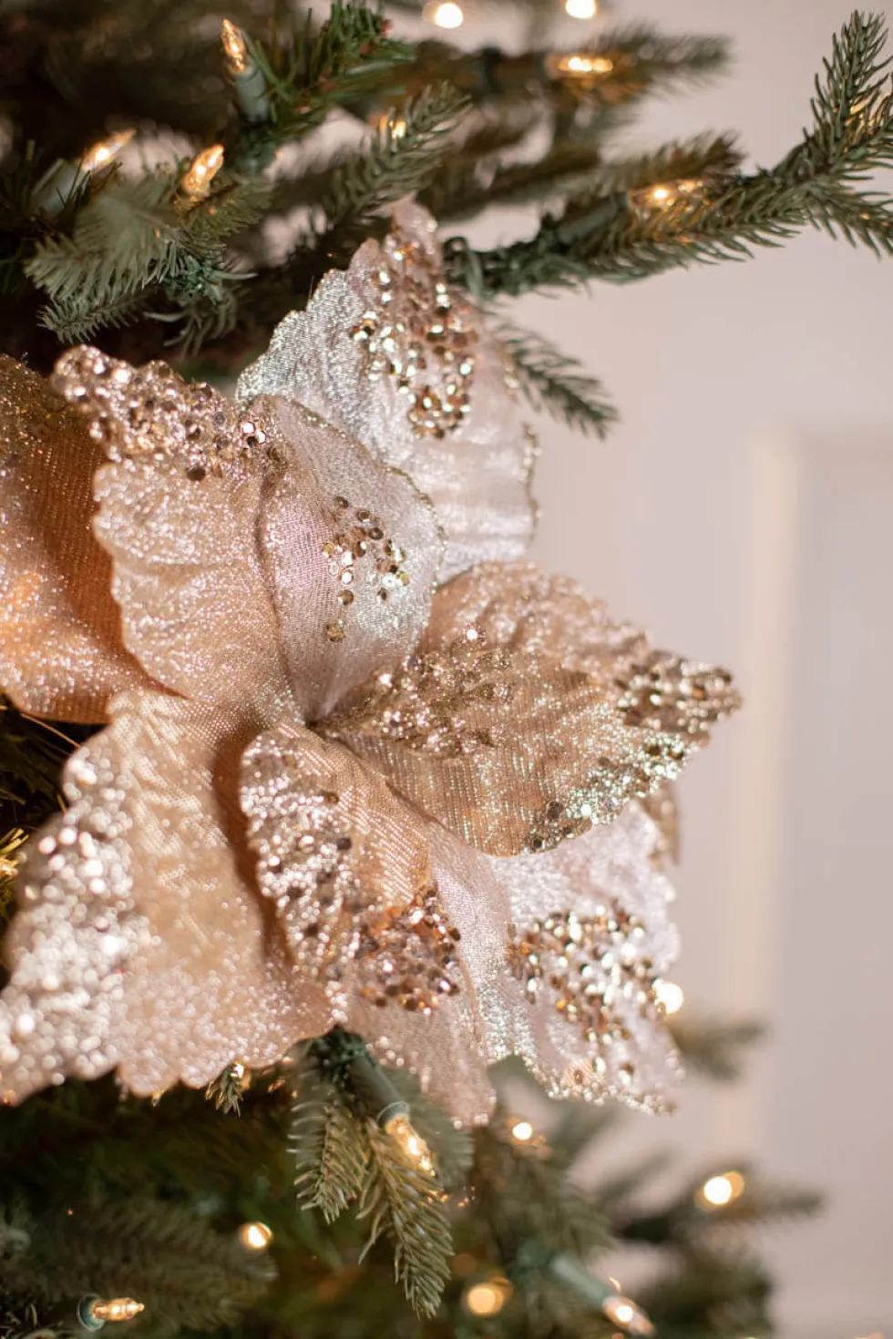 19” x 12.5" Sequin Glitter Sheer Poinsettia Stem