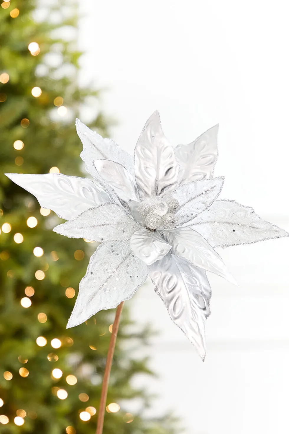 24" x 10" Silver Glitter Edge & Bead Poinsettia Stem