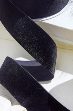 1.5" x 10 Yard Black Unwired Velvet Ribbon