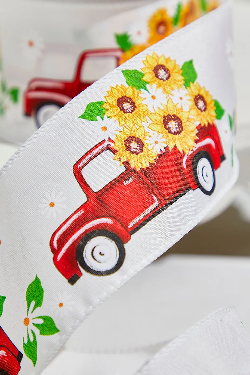 2.5" x 10 Yards Truck with Flowers White Ribbon